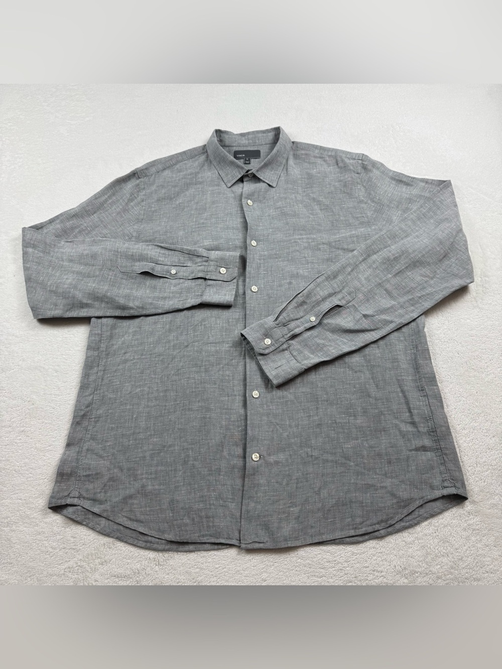 Vince 100% linen shirt men’s size XL heater gray button up long sleeve women